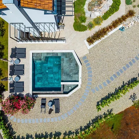 Villa Lipa Kate - Luxury On The Island Of Krk, Croatia *